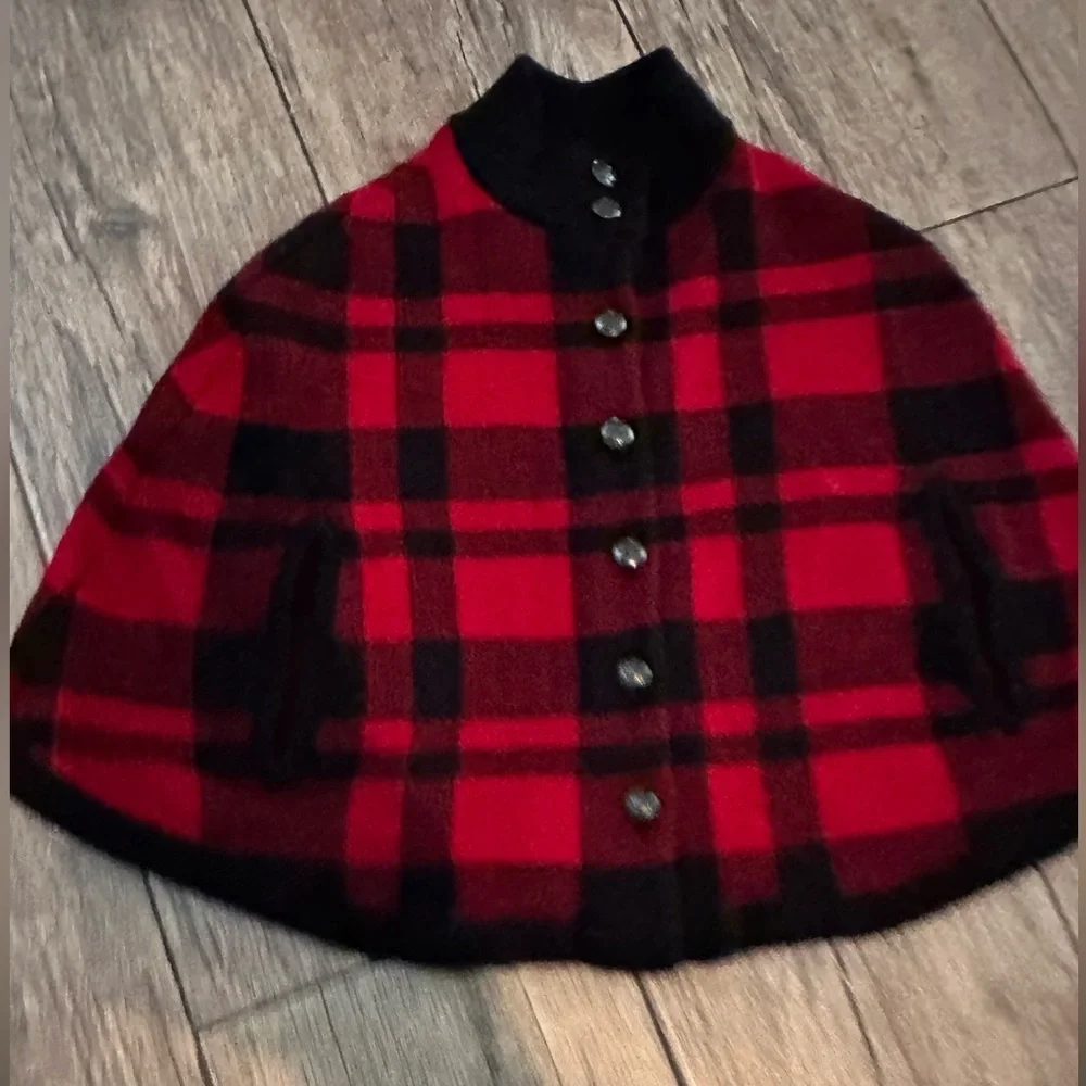 Polo Ralph Lauren baby Girls Plaid Wool cape Poncho Red Black Size 9-12 Mos